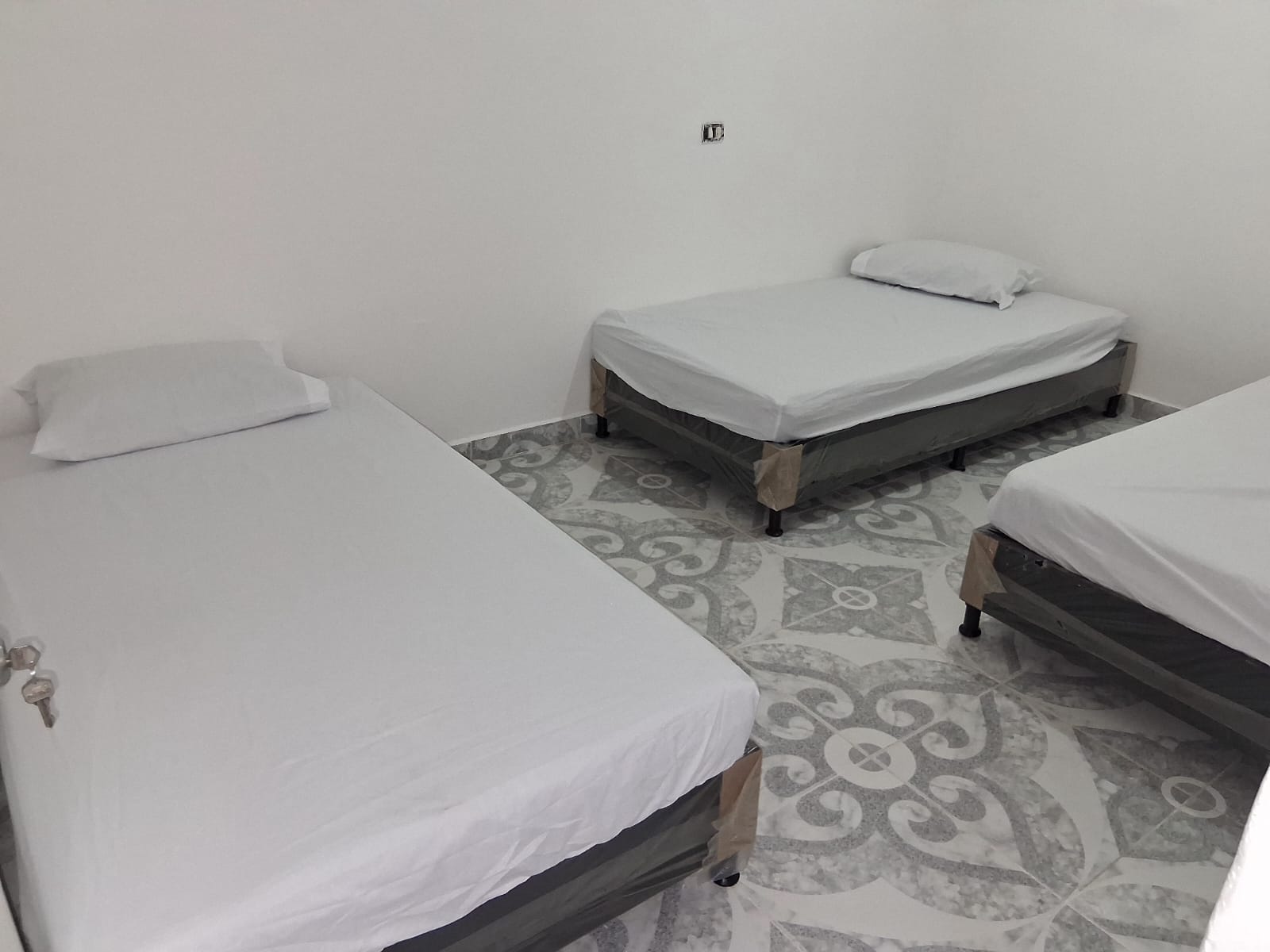 Habitación compartida cómoda y acogedora